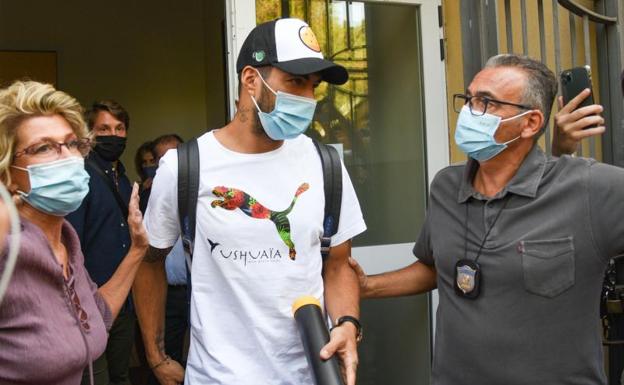 Luis Suárez, antes de su examen de italiano en la localidad de Perugia. 