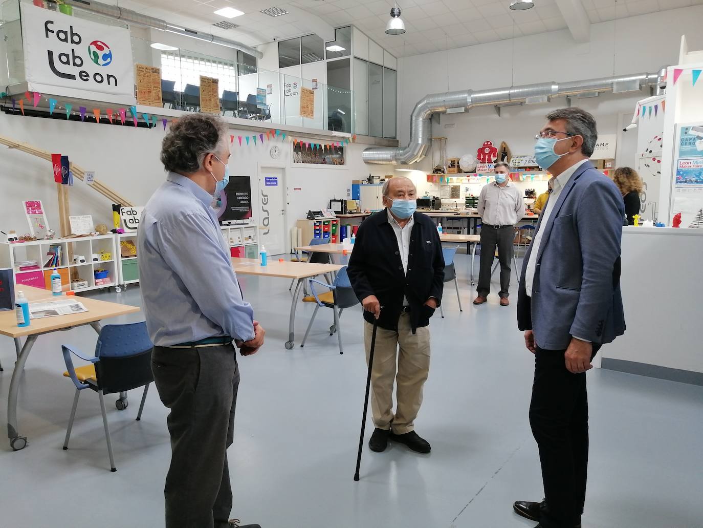 Este centro trabaja con impresión 3D y aporta su conocimiento a la educación.