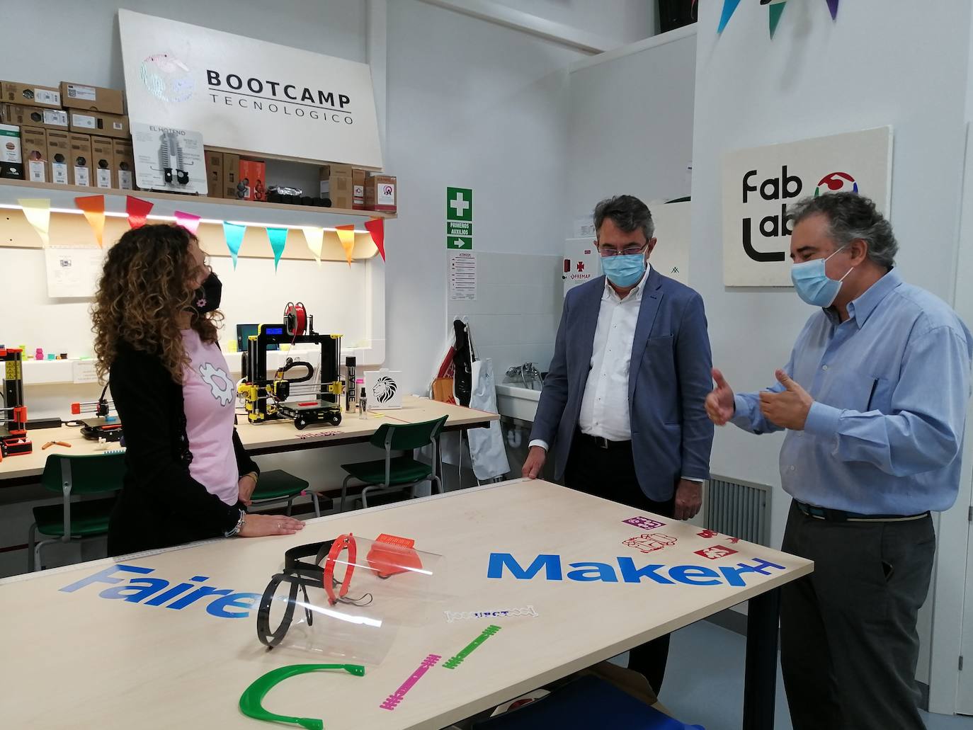 Este centro trabaja con impresión 3D y aporta su conocimiento a la educación.