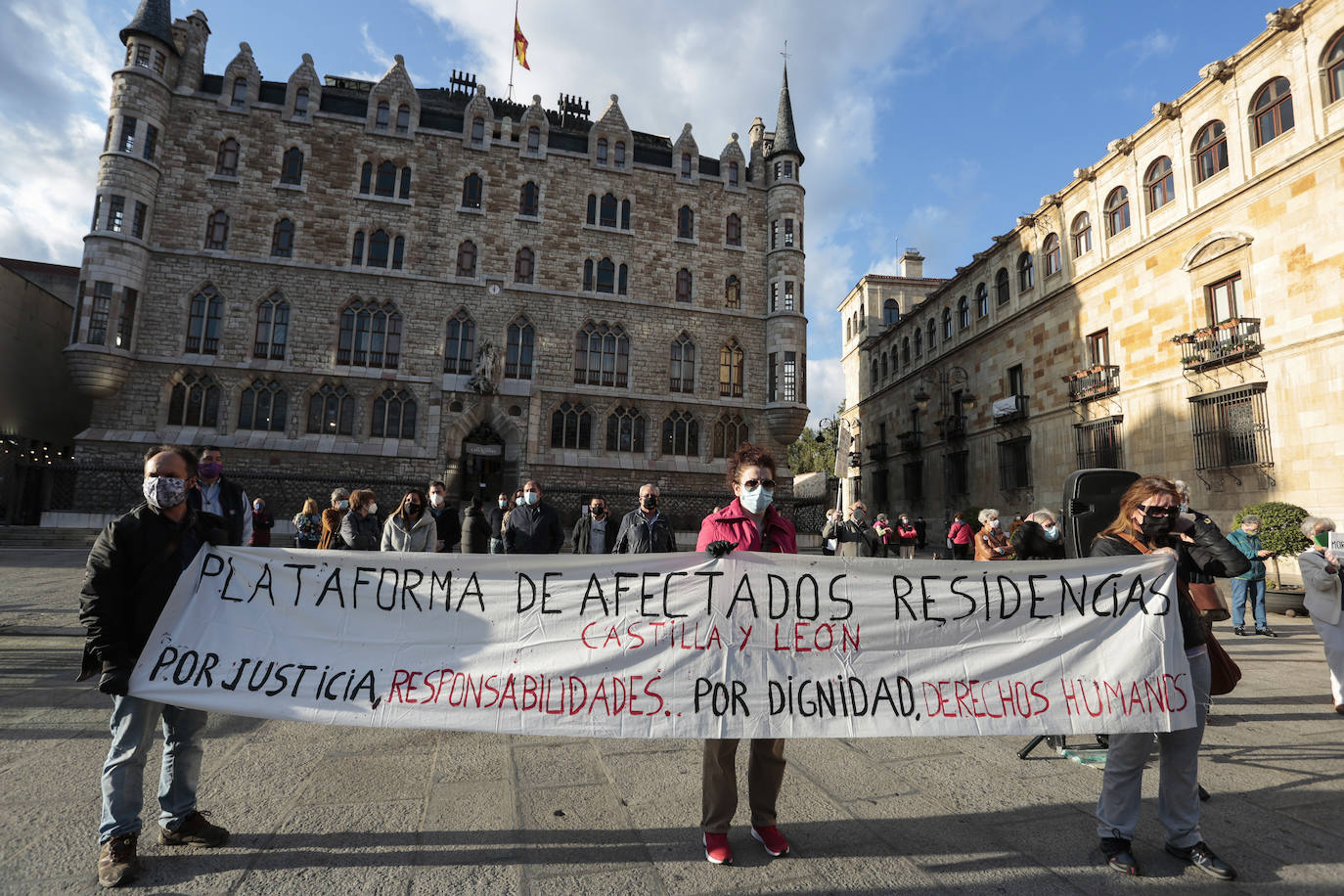 Una de las pancartas que pudieron verse en la tarde del domingo. 