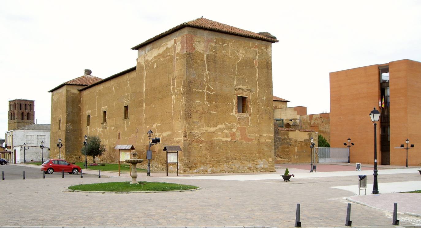 El Consorcio Provincial de Turismo y Leonoticias realizan un recorrido por Valencia de Don Juan, Toral De Los Guzmanes y Valderas tres localidades con valor histórico y tradicional incalculable 