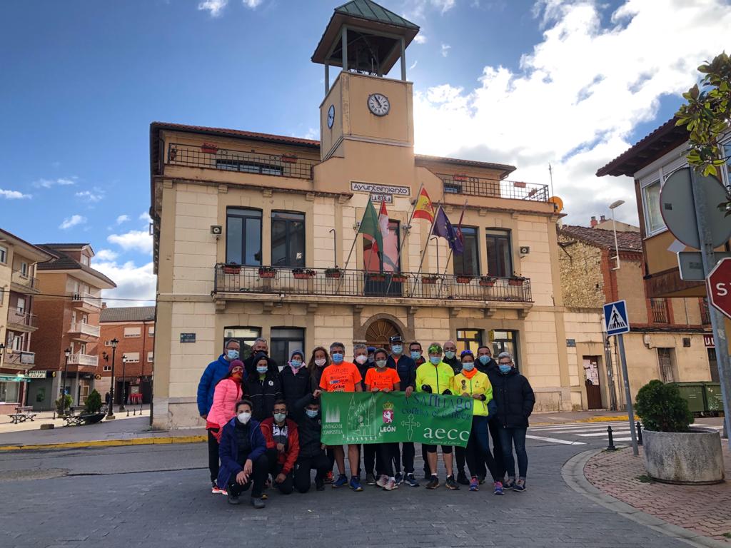 A Santiago Contra el Cáncer no se olvida del Camino Olvidado.