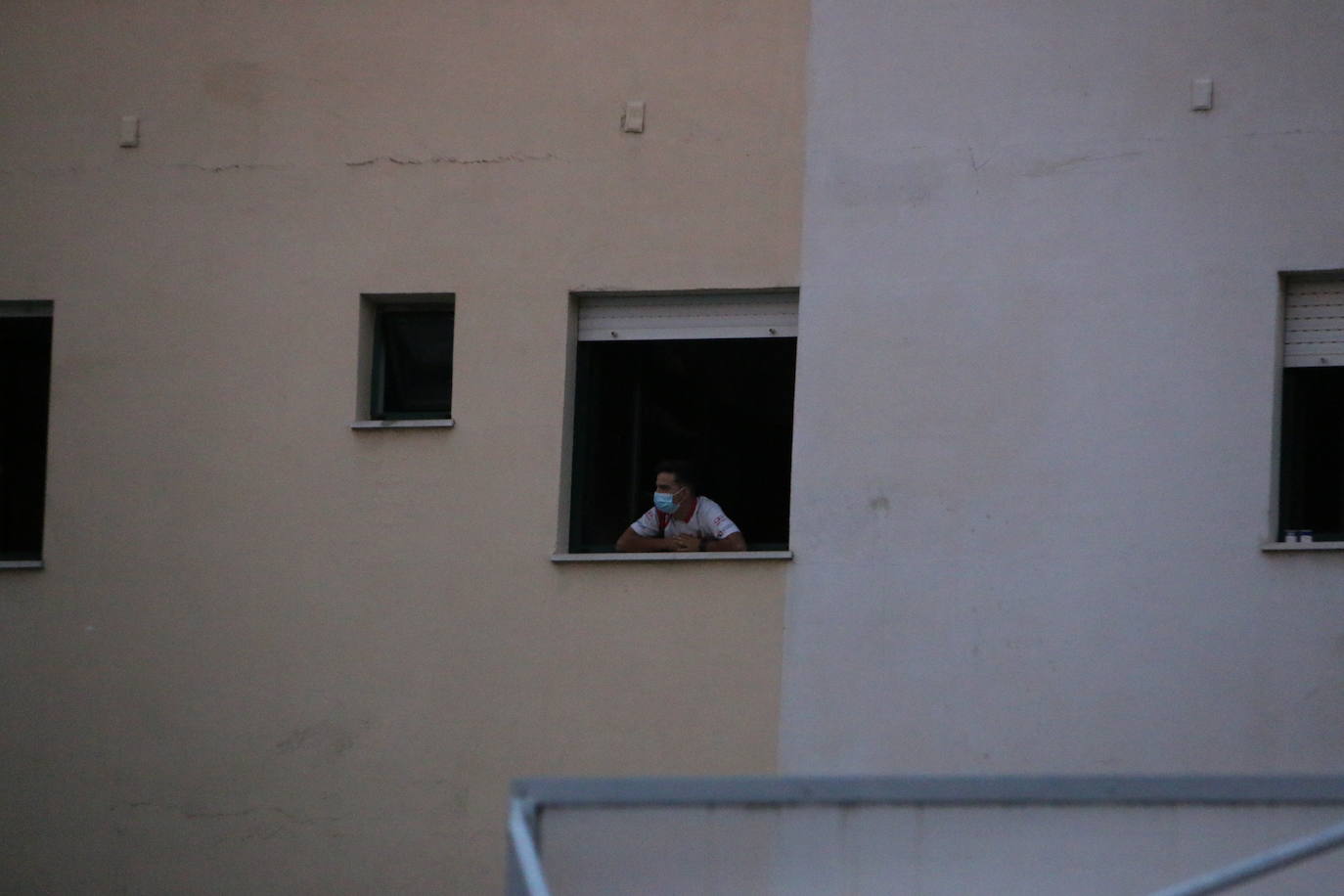 Aplauso sanitario en la Residencia Doña Sancha. 