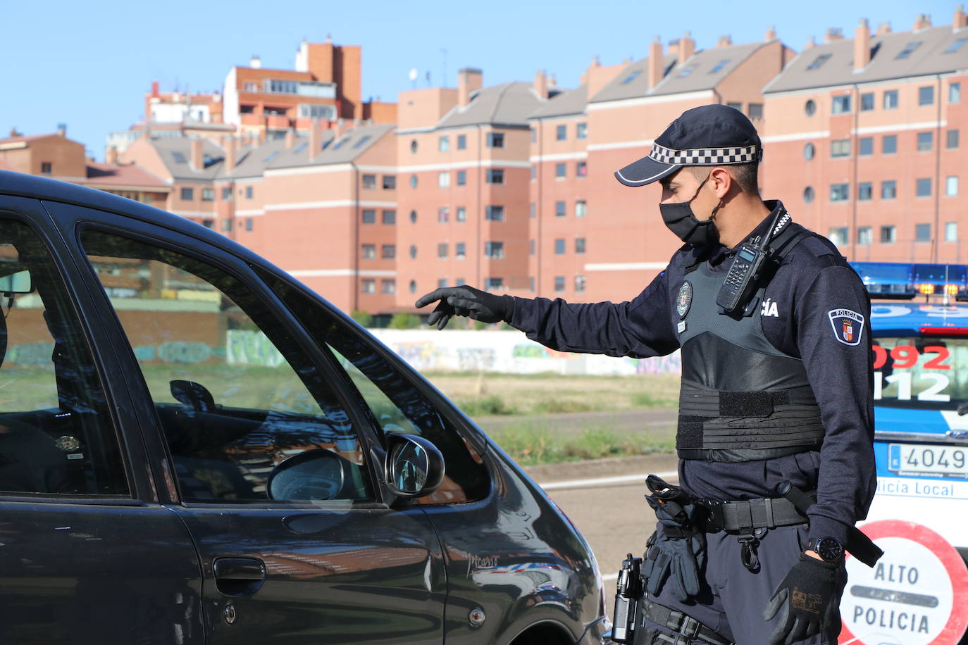 Fotos: Controles de acceso a León