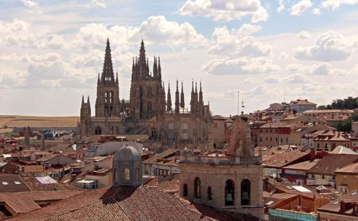 Denunciados 13 jóvenes esta noche en Burgos por ocupar un local de obra