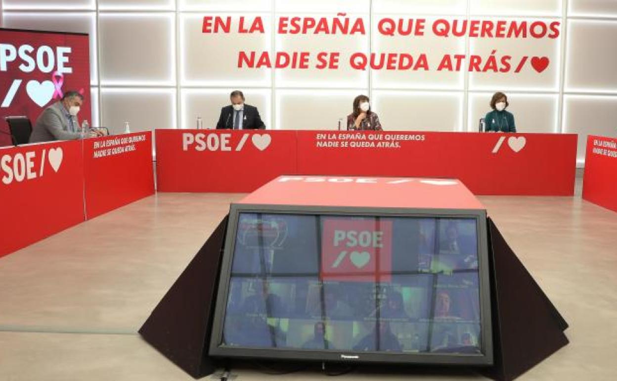 El PSOE dice que Sánchez responderá a Abascal en la moción