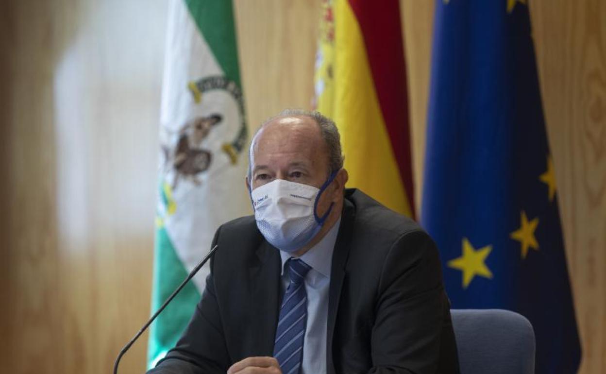 Juan Carlos Campo, ministro de Justicia. 