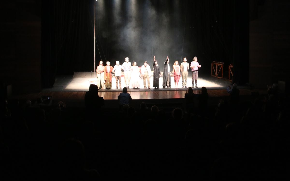 Javier Bermejo junto a actores de la talla de Alberto Berzal, María Heredia, Luis Rallo o Diana Palazón consiguen que en todo momento el público empatizara con la obra.