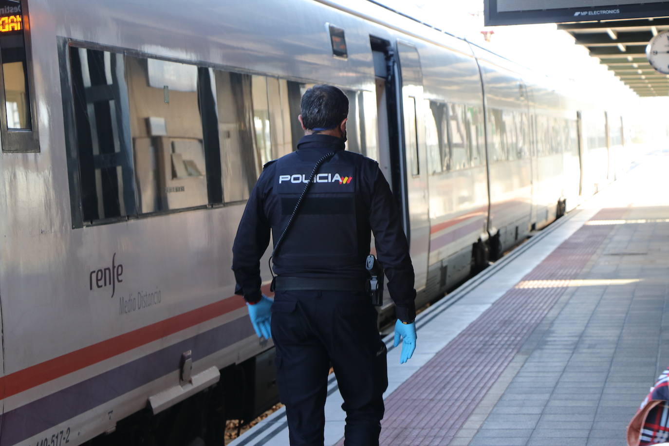 Fotos: Primeros controles en la Estación de Tren