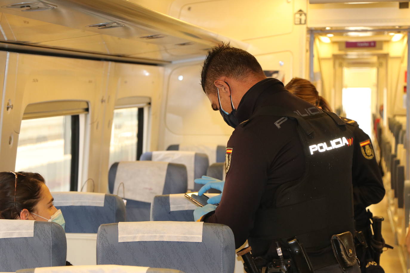 Fotos: Primeros controles en la Estación de Tren