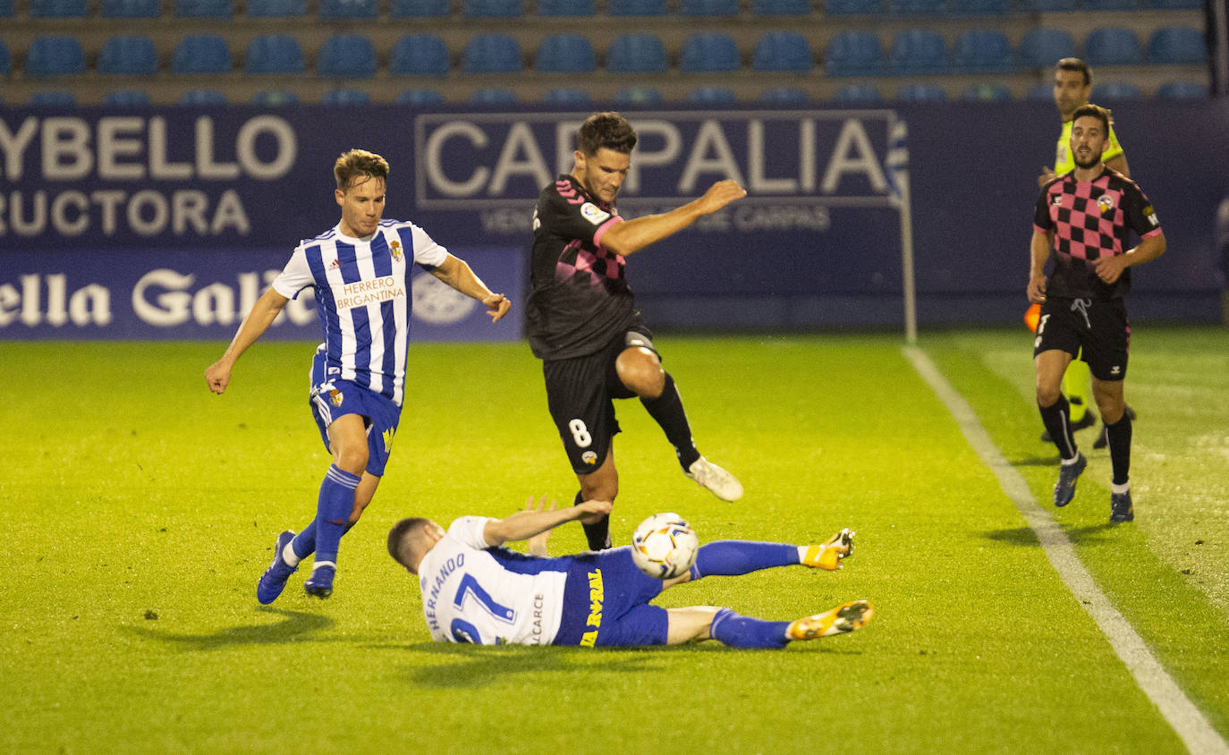 Fotos: Las imágenes del Deportiva-Sabadell