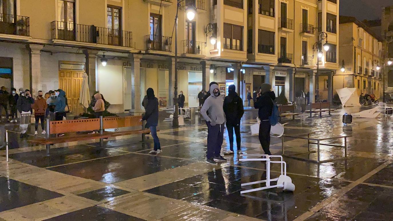 Fotos: Los disturbios de León llega a plaza de Regla