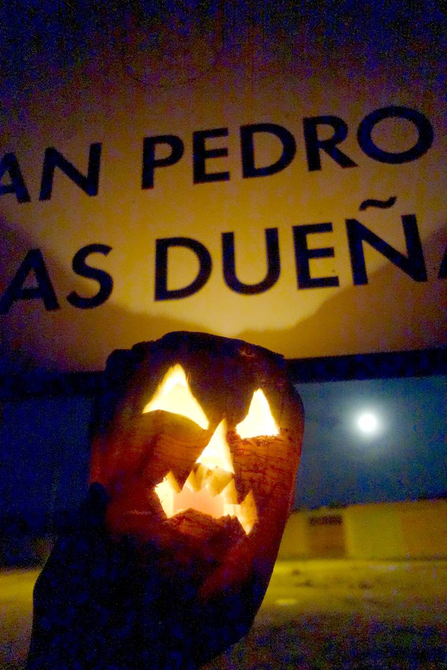 Fotos: Calaveras de ánimas en San Pedro de las Dueñas del Páramo