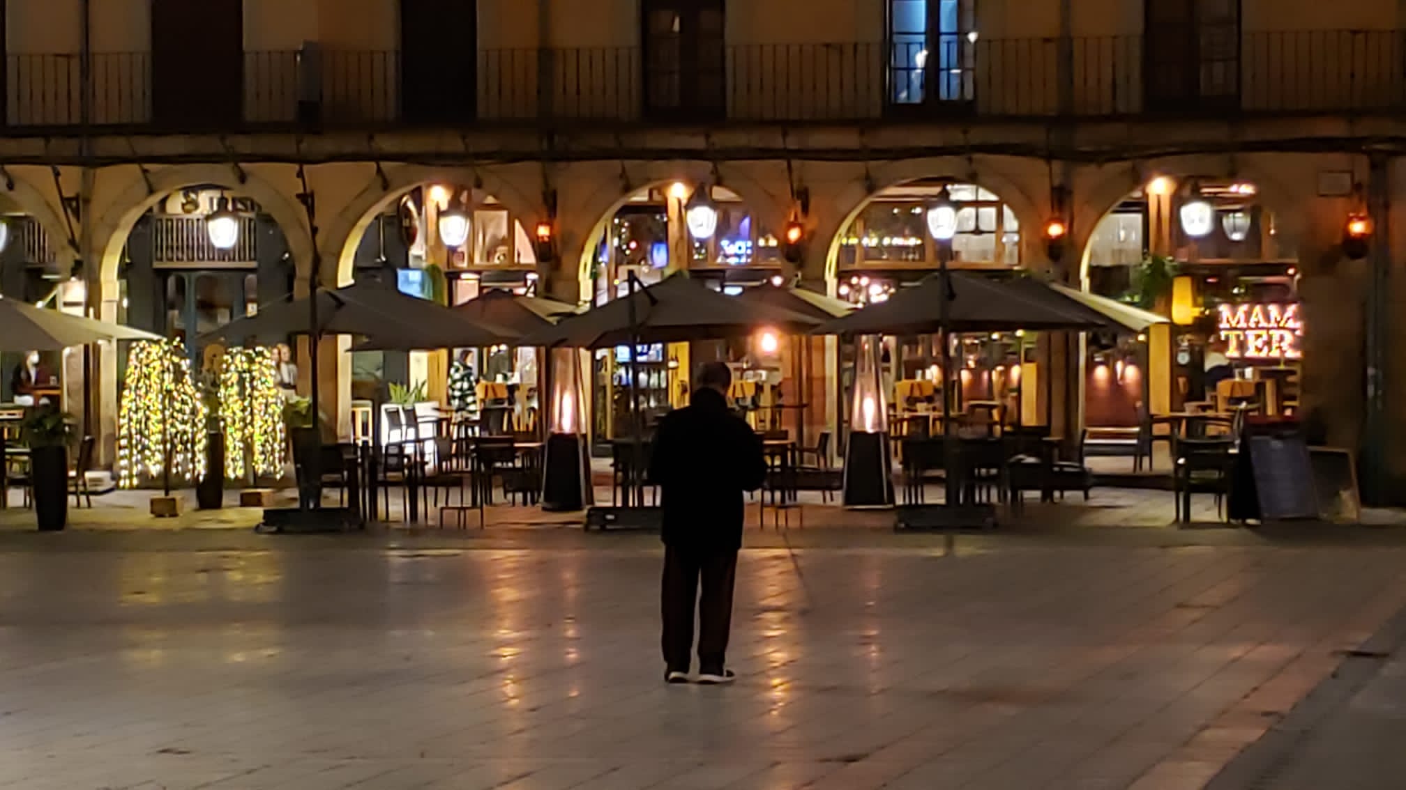 Últimas horas antes del cierre de la hostelería.