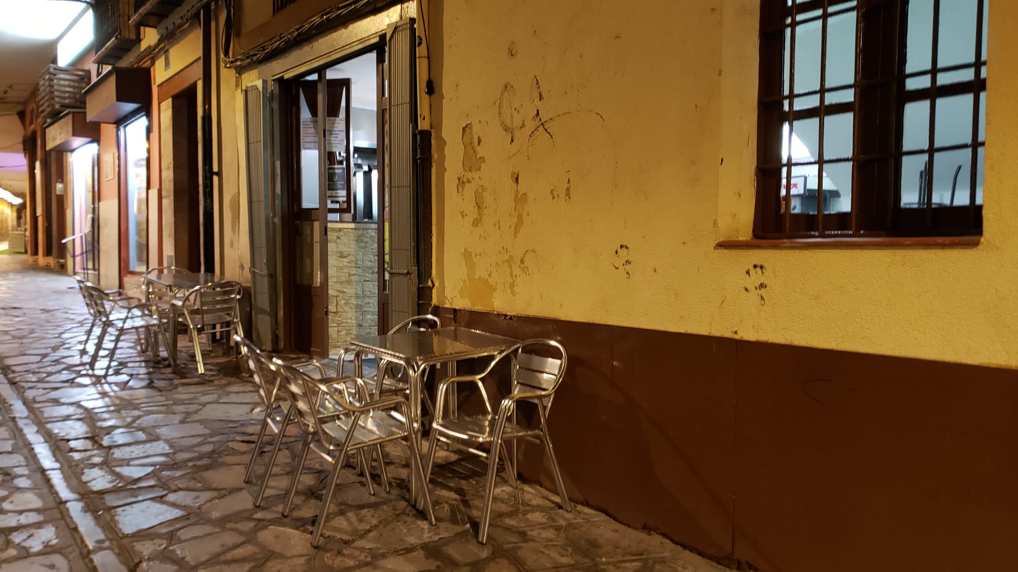 Últimas horas antes del cierre de la hostelería.