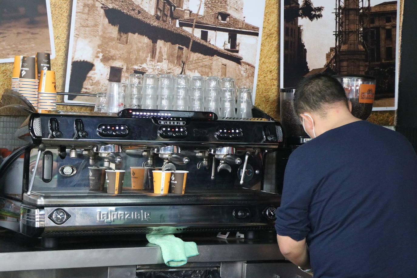 La cafetería universitaria, un servicio esencial de la Universidad de León. 