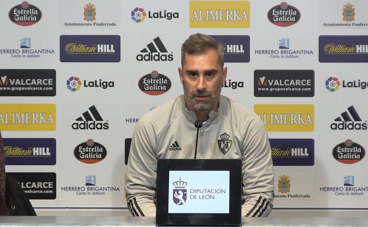 Jon Pérez Bolo, entrenador de la Ponferradina.