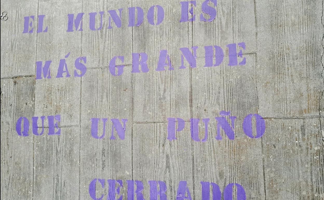 Ciñera se llena de frases y murales contra la violencia de género |  