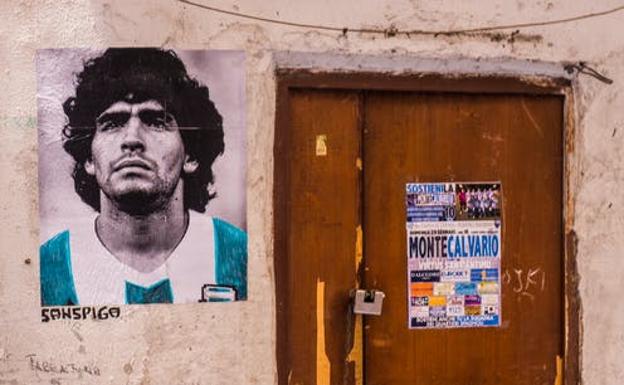 Maradona, el adolescente eterno