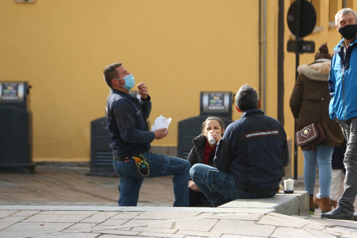 El sector vuelve a concentrarse ante el cierre permanente de sus negocios.