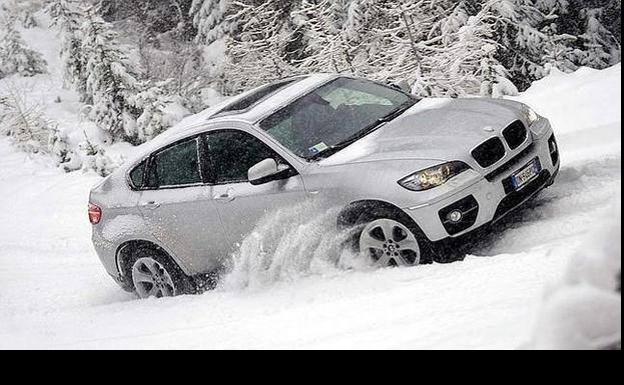 Cuatro consejos que evitan accidentes y sustos en invierno con tu coche