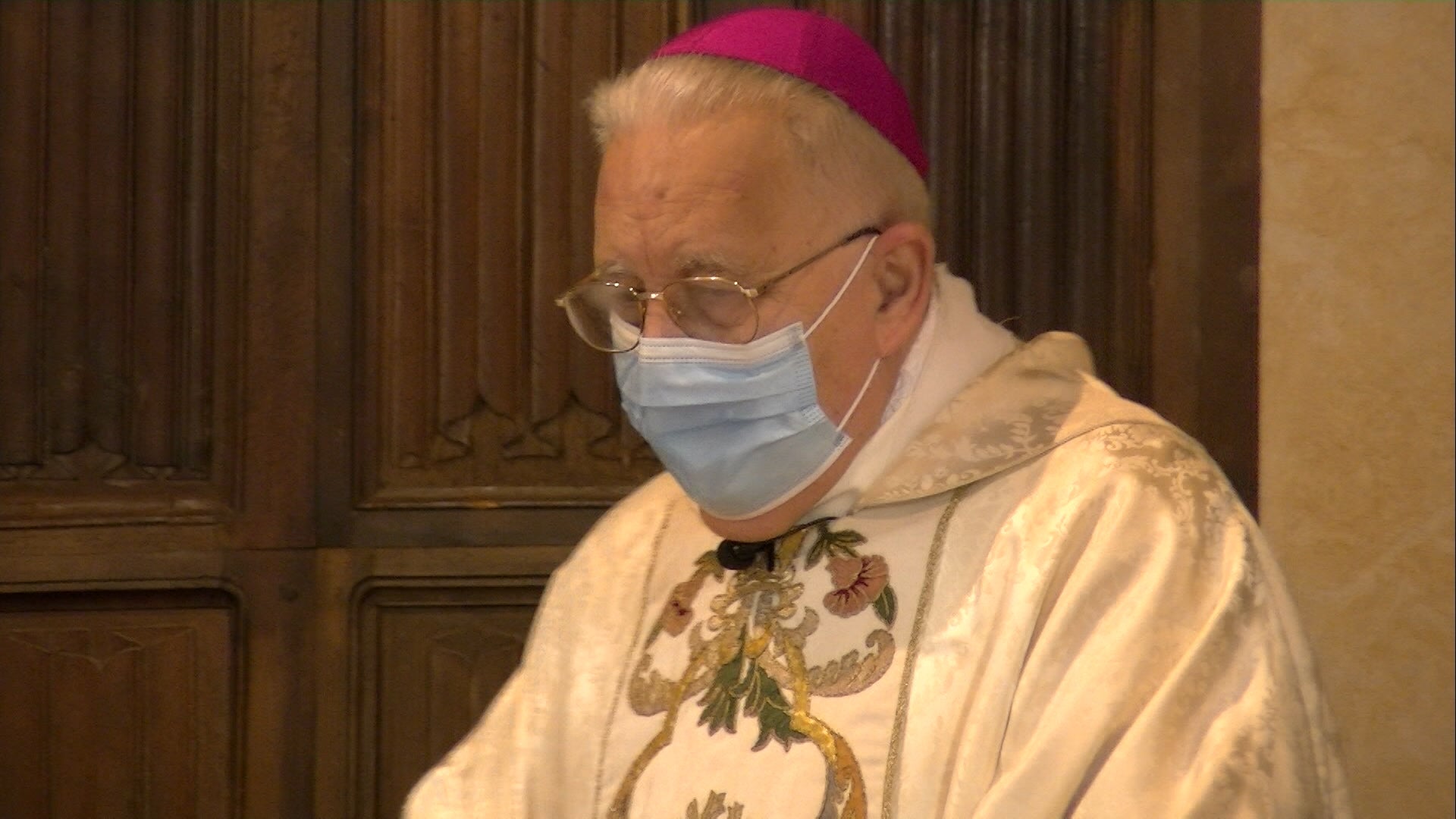 Julián López se retira de este cargo con una eucaristía de acción de gracias celebrada este viernes en la Catedral en la que ha estado arropado por la Diócesis y sus feligreses.