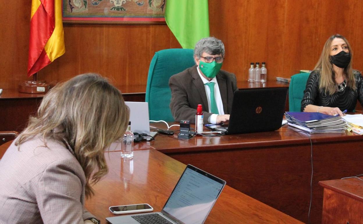 Consejo de Gobierno celebrado en la Universidad de León.