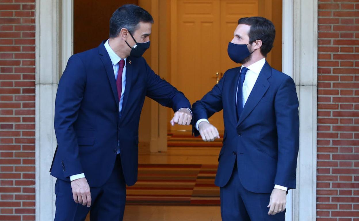 Pedro Sánchez y Pablo Casado. 