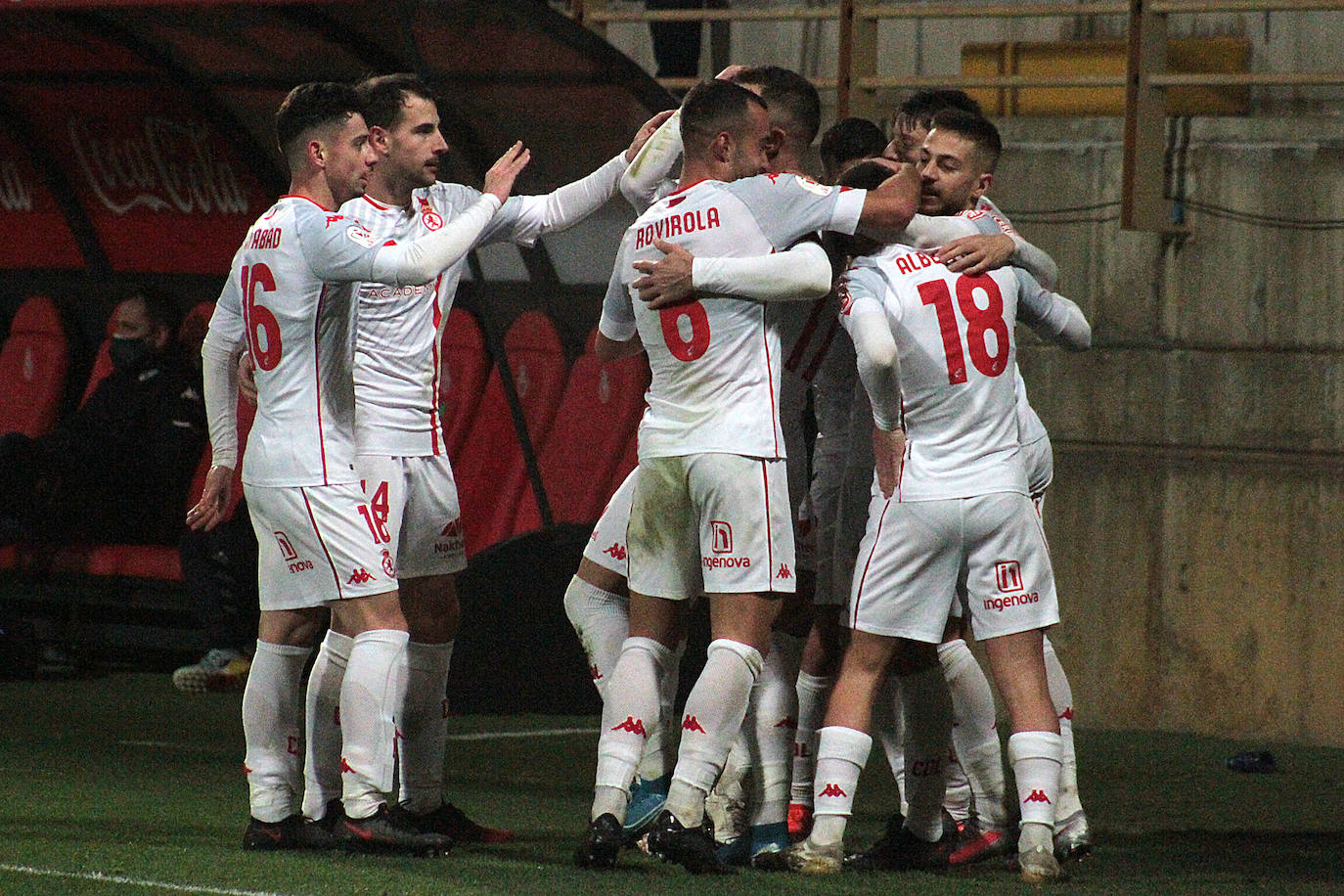 La Cultural y el Villanovense debutaron en el torneo del KO en el Reino de León.