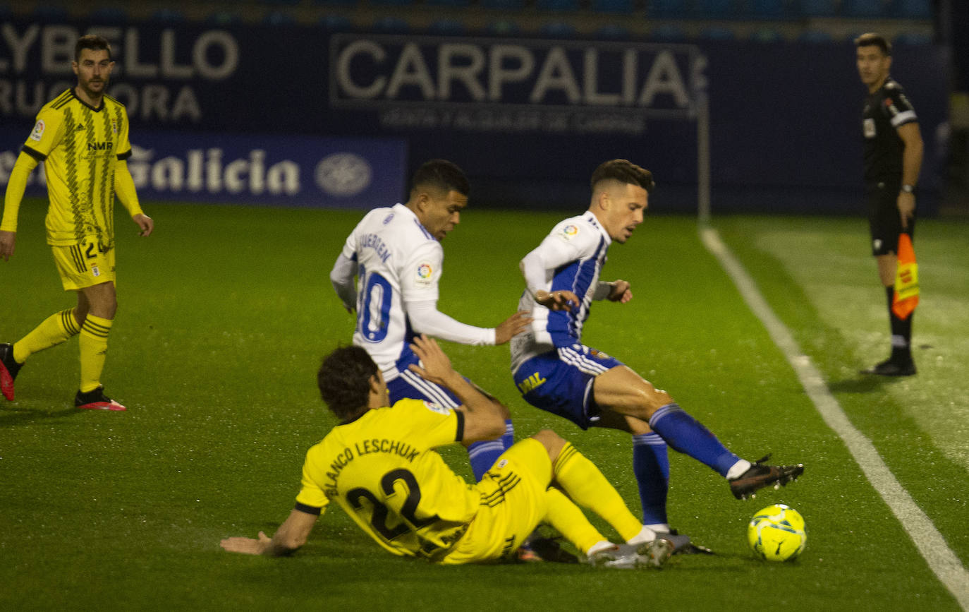 Ambos conjuntos se enfrentaron en el partido que abría la jornada en Segunda División.