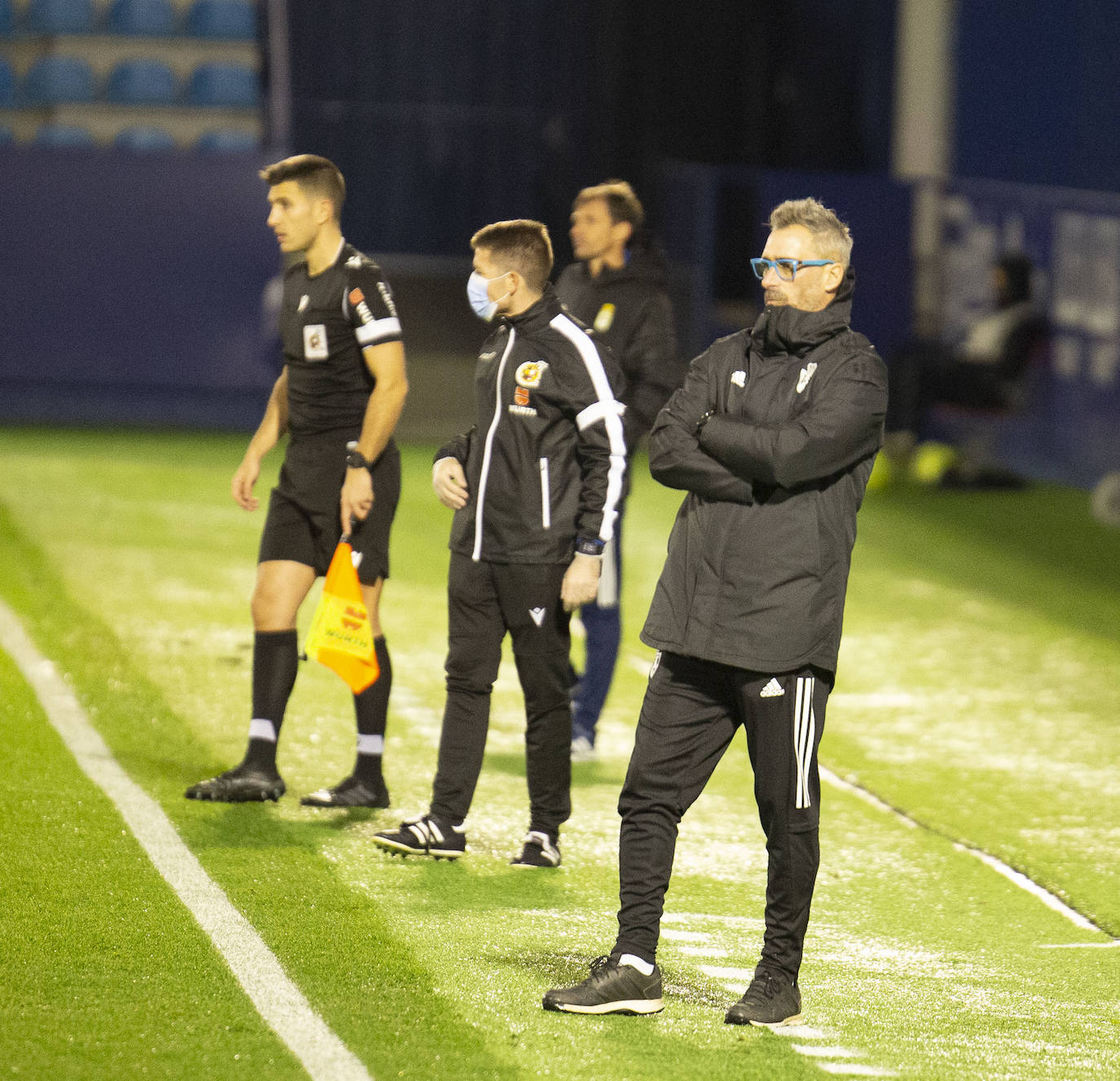 Ambos conjuntos se enfrentaron en el partido que abría la jornada en Segunda División.