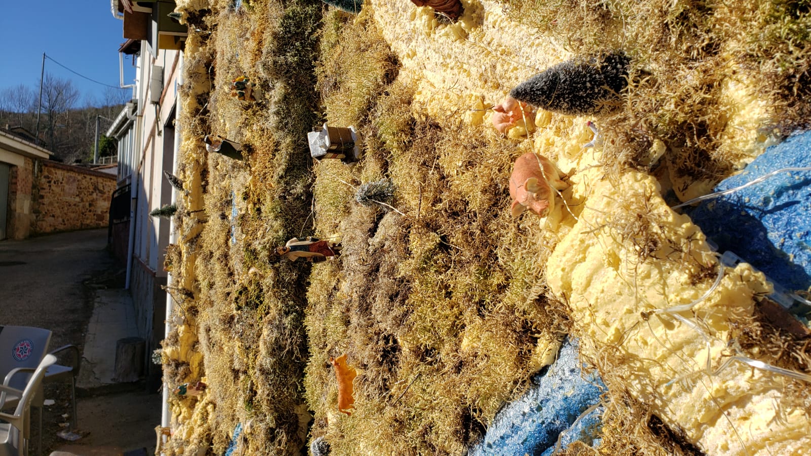 Fotos: Un Belén &#039;colgante&#039; en La Mata de la Bérbula