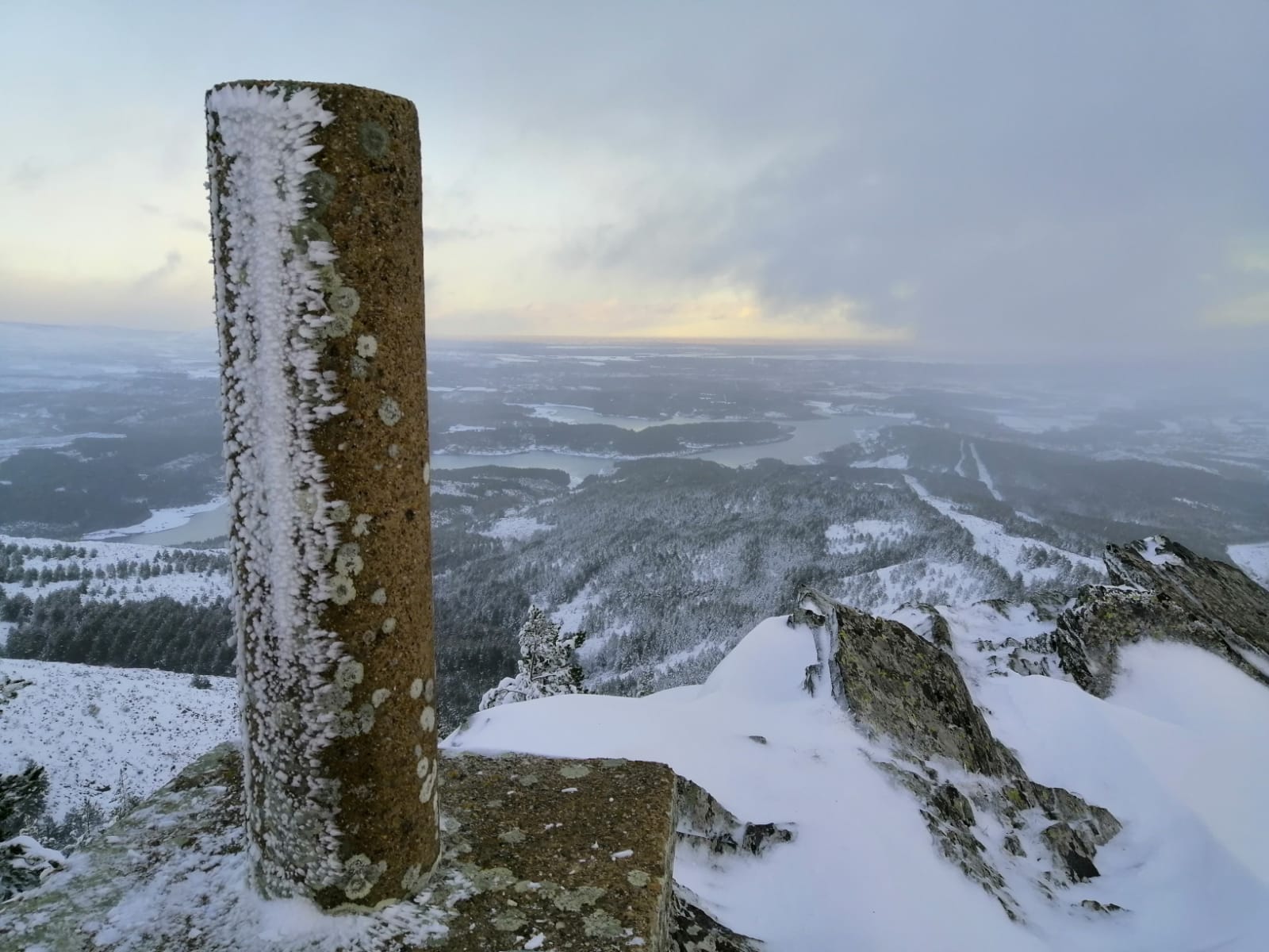 La provincia ya está teñidas de blanco dejando unos bonitos paisajes. 