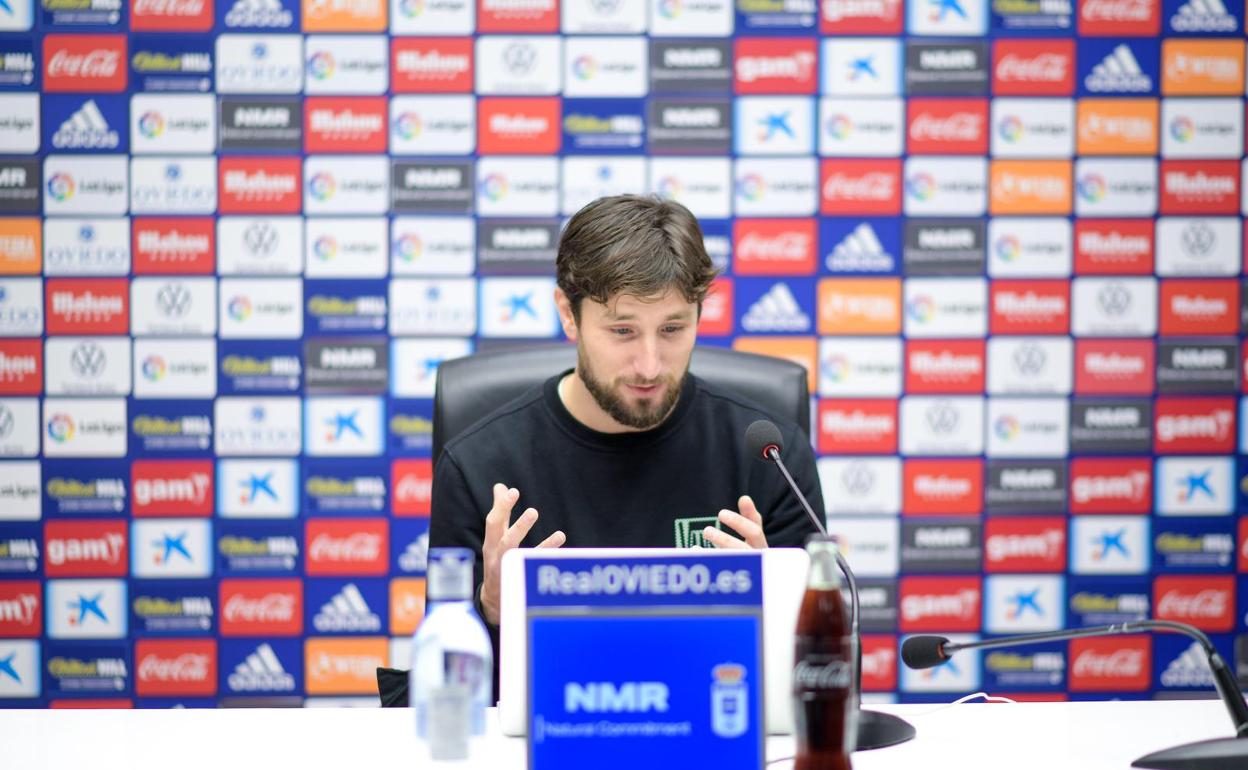 Borja Valle en su presentación como jugador azulón.