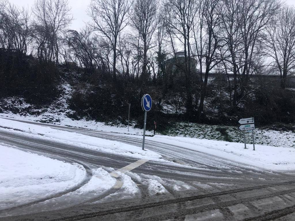 Fotos: Picos de Europa comienza el año bajo la nieve