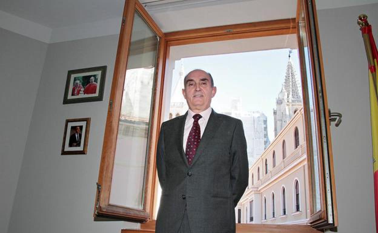 Tomás Quintana, procurador del común, en su sede en León.