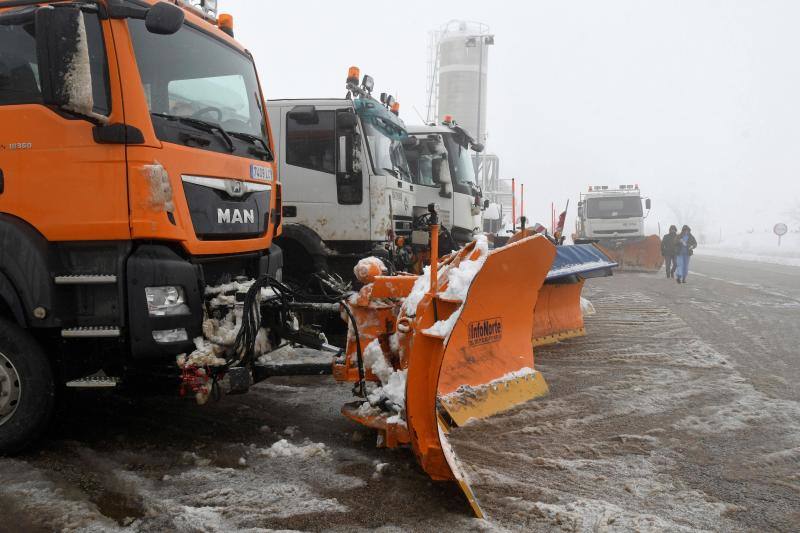 La zona norte, colapsada y las carreteras llenas de nieve y hielo.