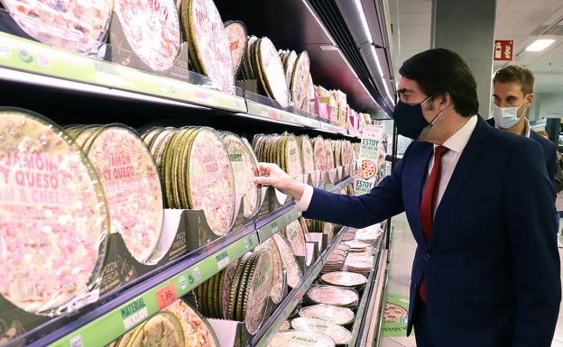 Juan Carlos Suárez Quiñones visita Mercadona. 