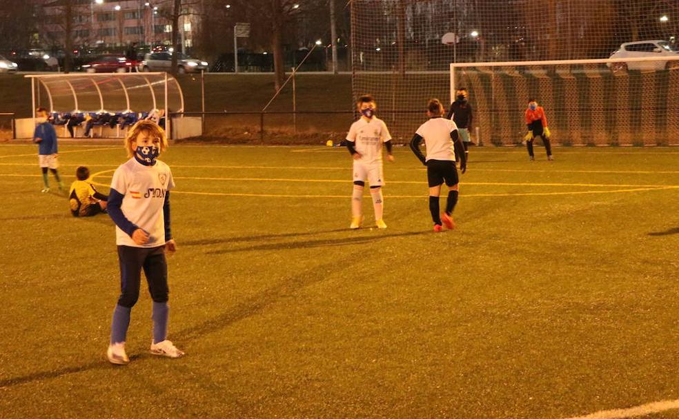 Los jugadores del Pinilla regresan a los entrenamientos tras diez meses de inactividad.