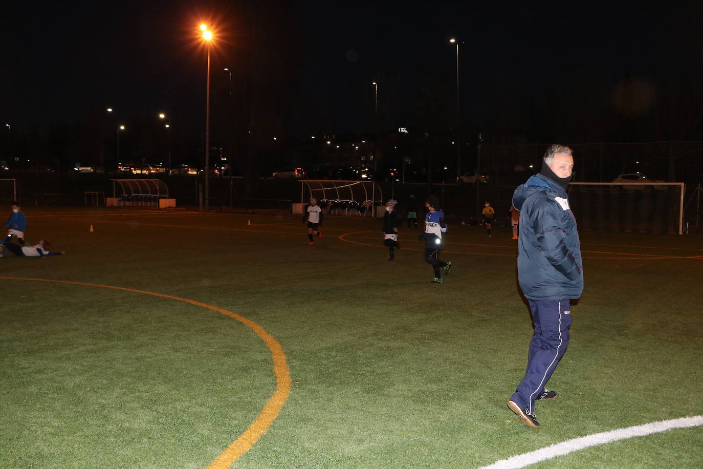 Los niños y niñas federadas de las categorías inferiores regresan a los entrenamientos en León.