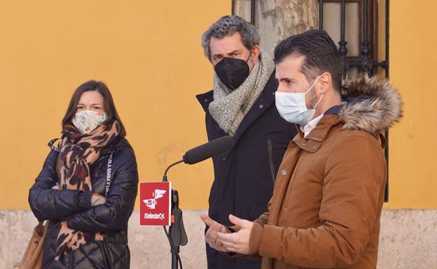 Tudanca acusa a Mañueco e Igea de sumir en el caos a Castilla y León con su gestión de la pandemia