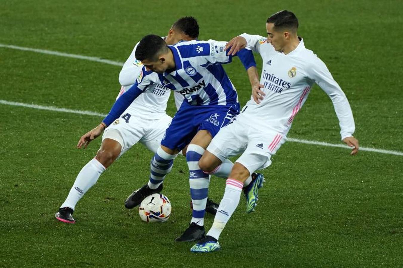 Fotos: Las mejores imágenes del Alavés-Real Madrid