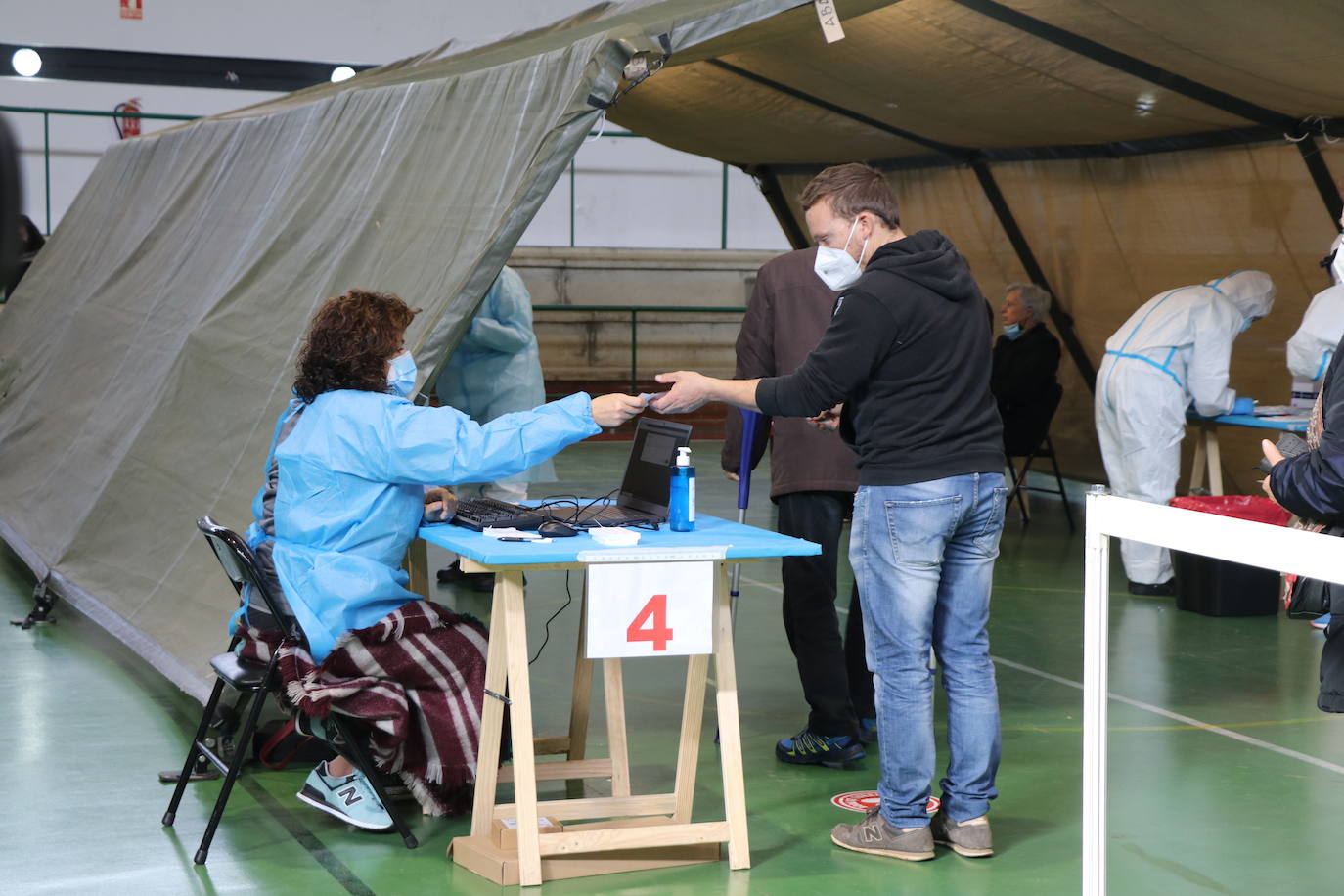 La zona básica de salud de Sahagún cumple con la llamada de Atención Primaria para detectar coronavirus.