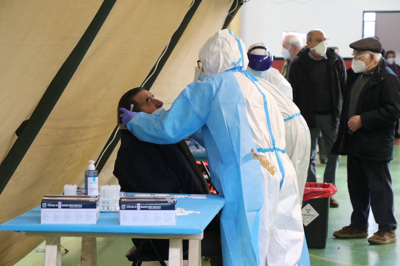 La zona básica de salud de Sahagún cumple con la llamada de Atención Primaria para detectar coronavirus.