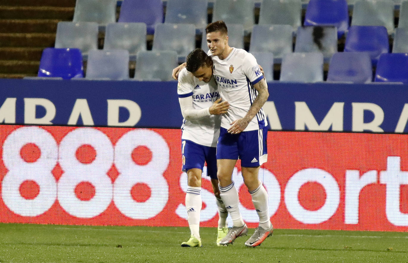 El conjunto maño recibió en la Romareda a los bercianos en una nueva jornada de Segunda División