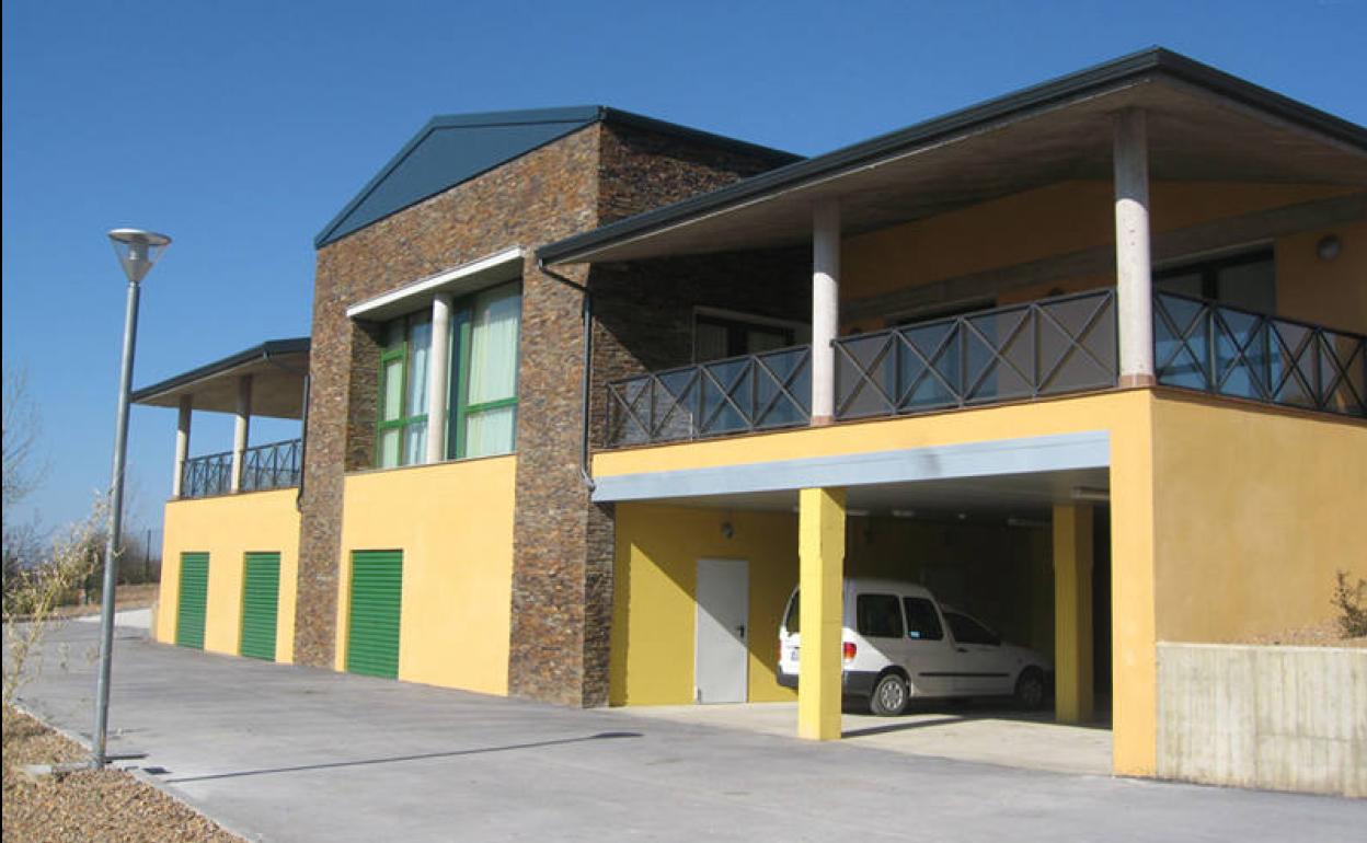 Centro Residencial y de Día para Personas Mayores Río Boeza de La Ribera de Folgoso.