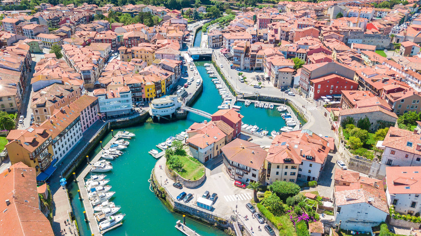 Llanes (Asturias)