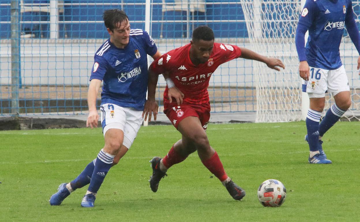 Kawaya, en el duelo ante el Oviedo Vetusta.