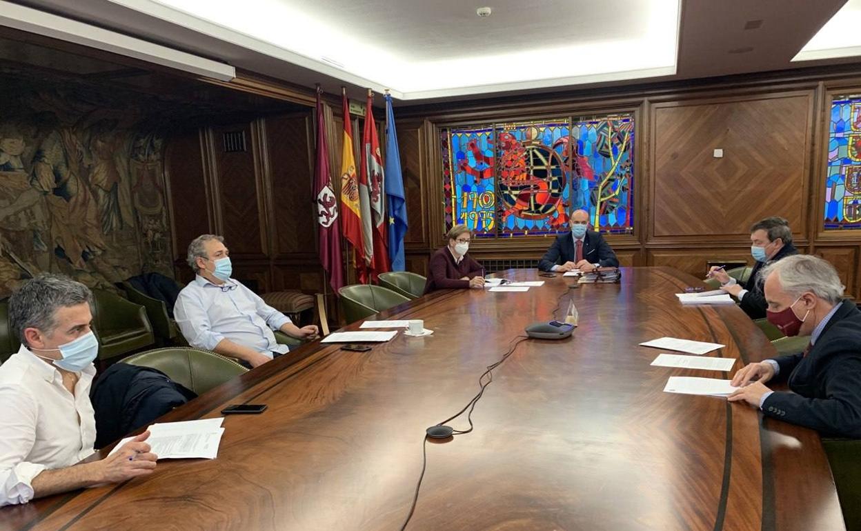 Imagen de la Junta de Gobierno del Ayuntamiento de León.