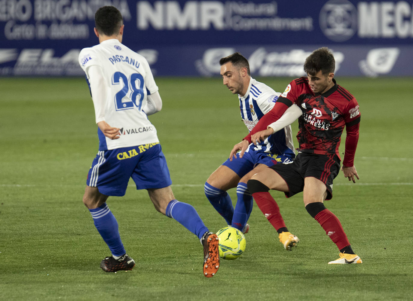 Fotos: Las imágenes del partido entre Deportiva y Mirandés